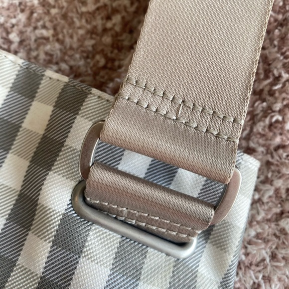 Nike Golf Tote Bag,Bucket Bag,Gym Bag,Overnight Bag, Neutral,Washable - Picture 5 of 13